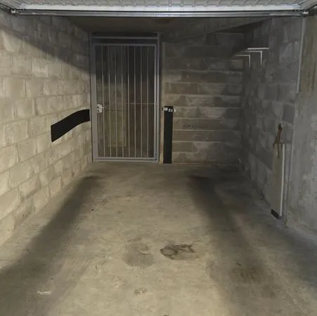 Location Garage / Box fermé