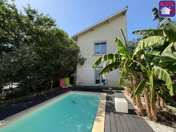 Maison 6 pièces 163 m²