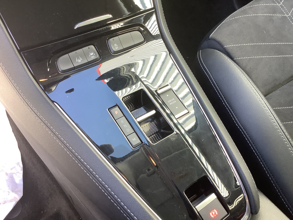 Opel Grandland — photo 23