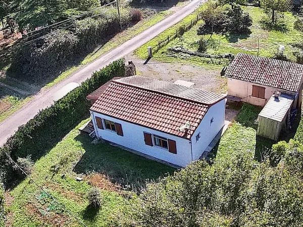 Habitation légère avec garage sur terrain constructible