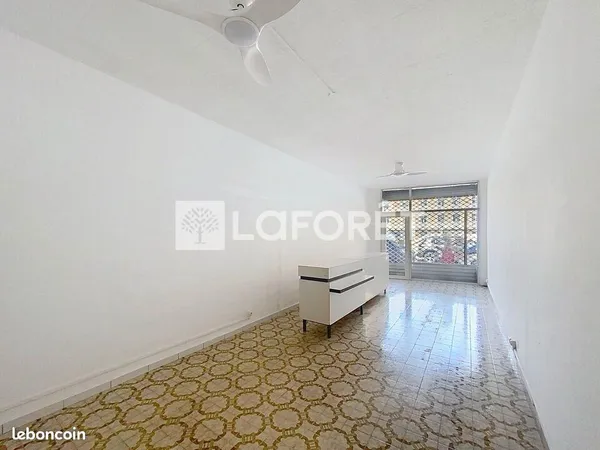 Immeuble 14 pièces 542 m²