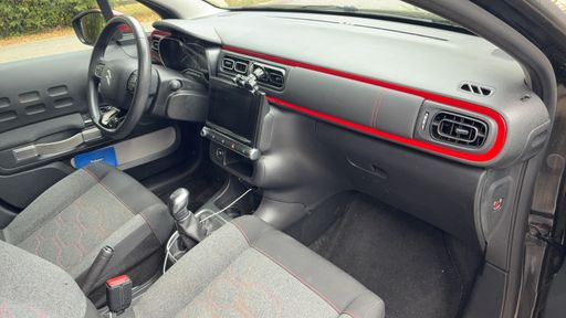 Citroen C3 1.2 PureTech 110 - Shine – 2018 – 88636 km – Essence – Boîte Manuelle — photo 15