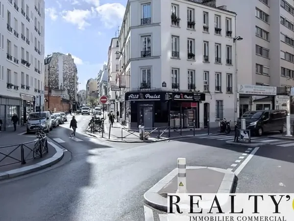 Boutique 2 pièces 887 m²
