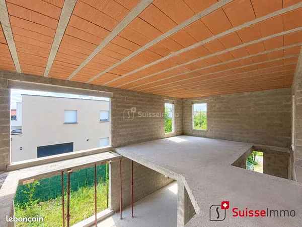 Maison 5 pièces 140 m²
