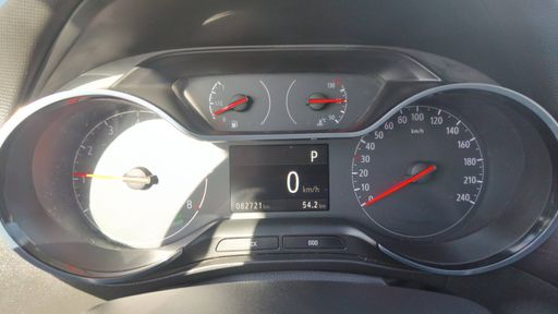 Opel Crossland X 1.2 Turbo 110 BVA6 - Ultimate – 2019 – 82721 km – Essence – Boîte Automatique — photo 34
