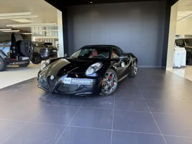 Alfa Romeo 4C 1750 tbi 240ch standard edition tct — photo 1