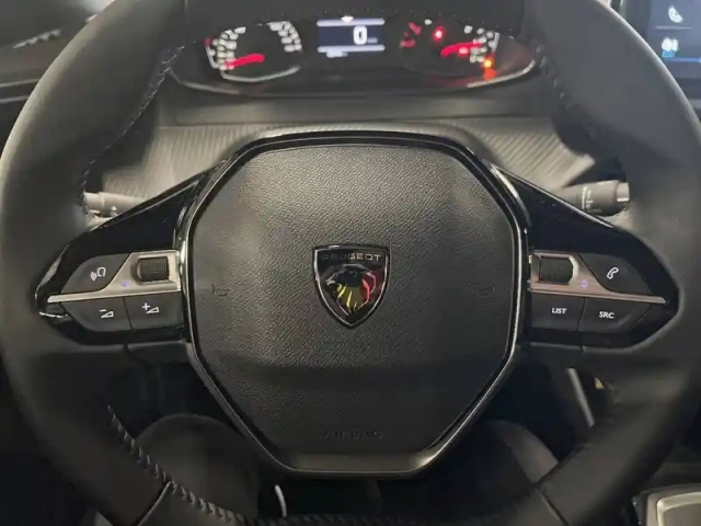 Peugeot 2008 puretech 100 s&amp;s bvm6 — photo 56