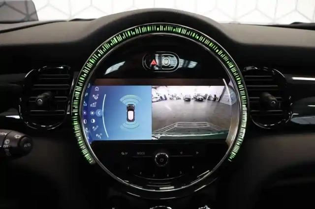 Mini Mini hatch 5 portes cooper 136 ch dkg7 — photo 31