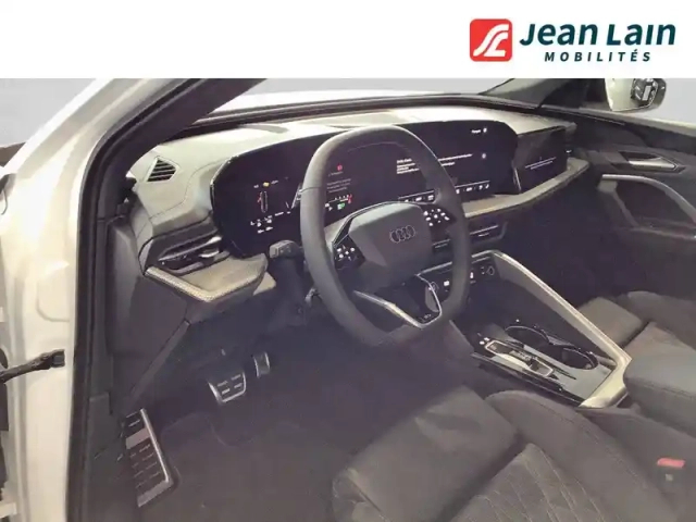 Audi Q5 e-hybrid 299 ch s tronic 7 quattro — photo 11