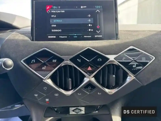 Ds Ds 3 crossback e-tense performance line — photo 13