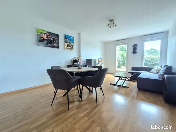 T3 Rénové 68 m² (DPE C) — Jardin 70 m² + Parking