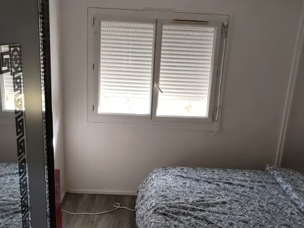 Chambre à louer ( colocations