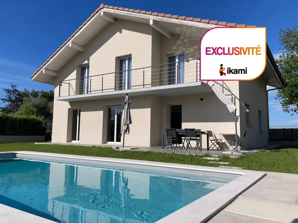 Maison contemporaine de 164 m2 avec piscine