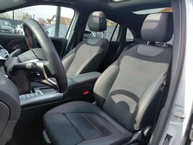Mercedes Gla 250 e hybrid eq amg line — photo 64