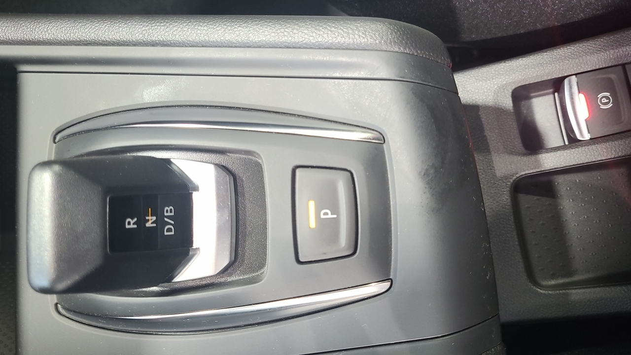Renault Captur E-Tech full hybrid 160 ch — photo 22
