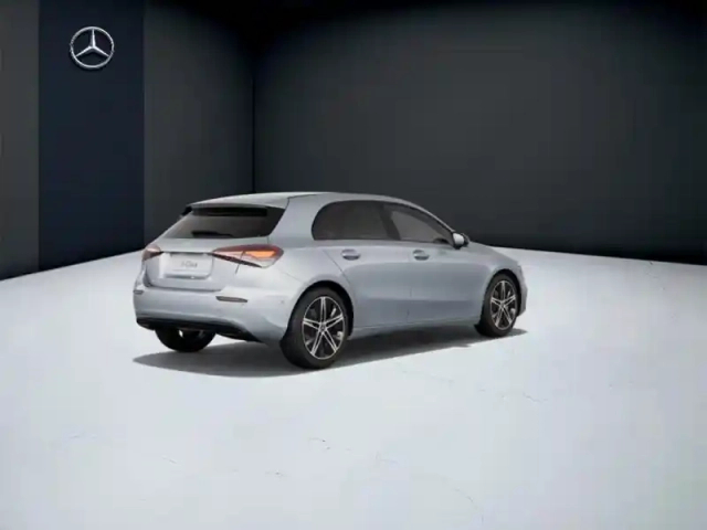 Mercedes Classe A 180 d progressive line — photo 5