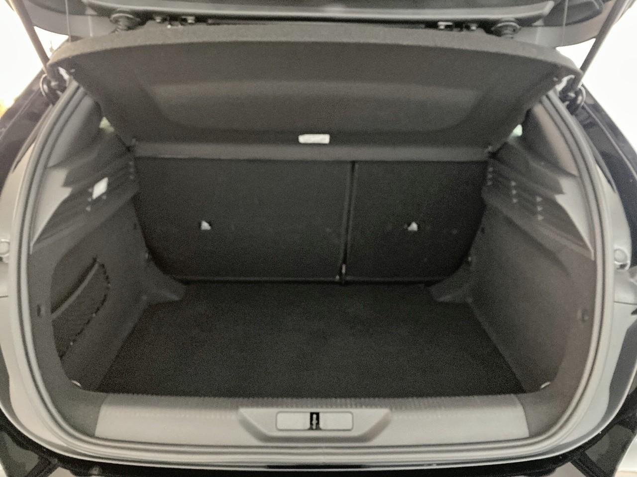 Peugeot 308 bluehdi 130ch s&s eat8 allure — photo 6