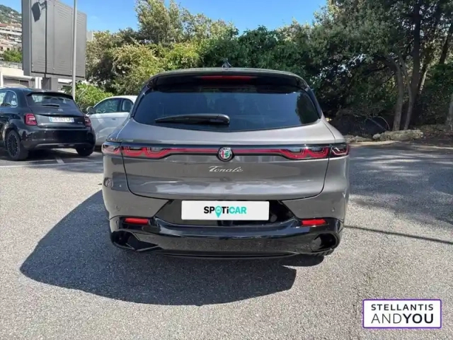 Alfa Romeo Tonale 1.3 hybride rechargeable phev 190ch at6 e-q4 — photo 5