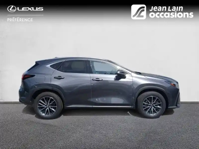 Lexus Ct nx 450h+ 4wd hybride rechargeable — photo 4