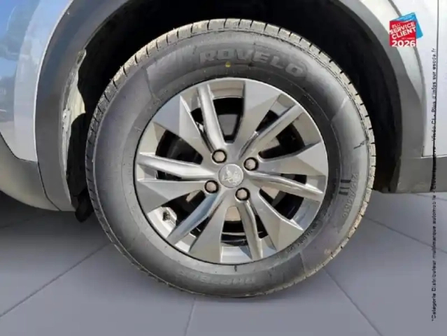 Peugeot 2008 1.2 puretech 100ch s&amp;s style — photo 10