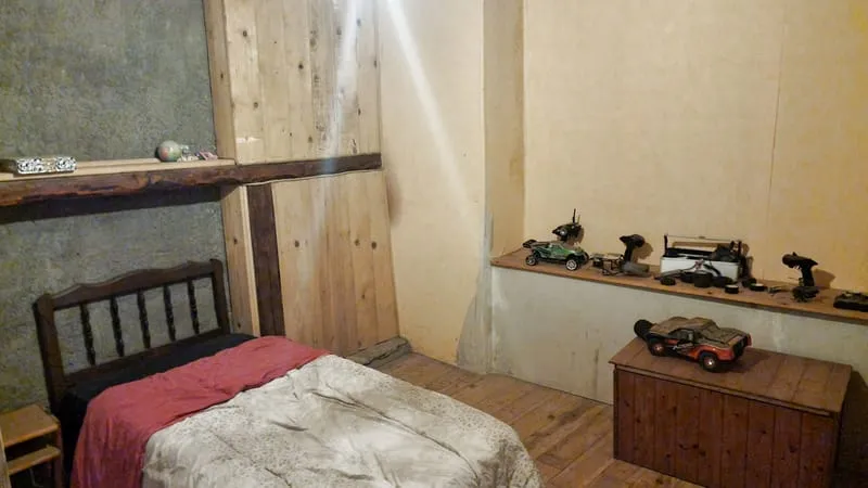 Photo 8