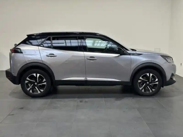 Peugeot 2008 e- 136ch gt — photo 4