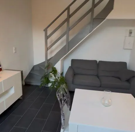 Maison indépendante T2 40 m2 meublée TOUTES charges comprises (eau, élec, chauffage...) dans le loye