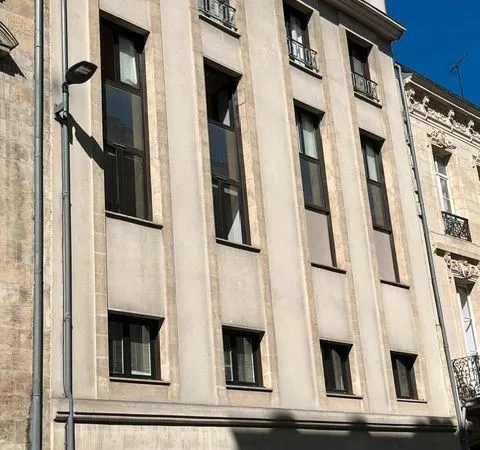 STUDIO BORDEAUX à louer