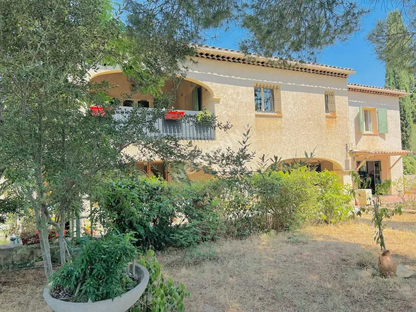 Maison La Ciotat de 7 pièces de 182 m² sur 1057 m² de terrain