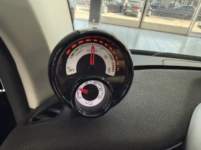Smart Fortwo electric drive / eq (453.391) — photo 18