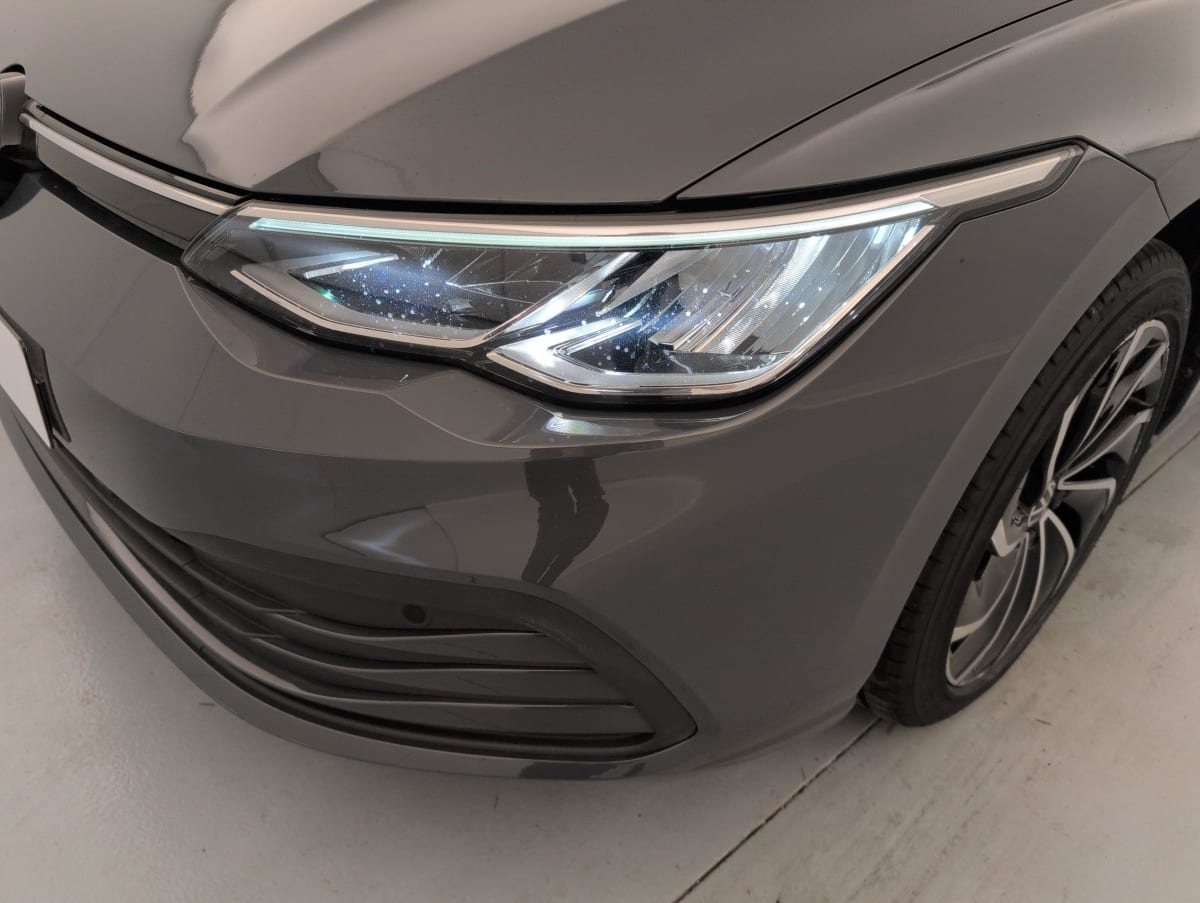 Volkswagen Golf 8 — photo 20