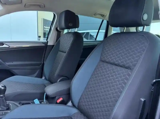 Volkswagen Tiguan 2.0 tdi 150ch iq.drive euro6d-t — photo 13
