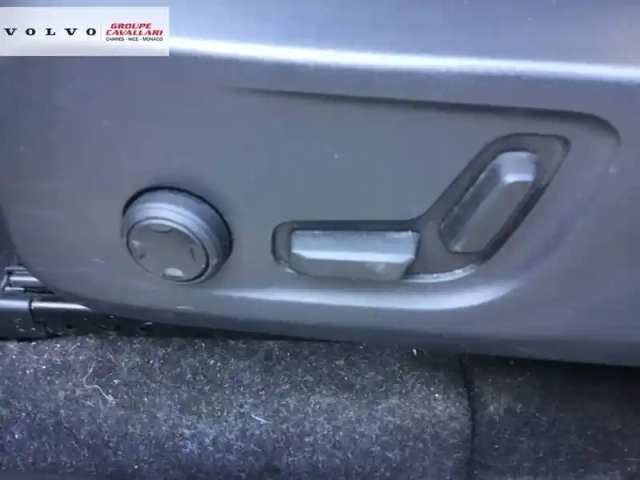 Volvo Xc40 recharge 231 ch 1edt — photo 18