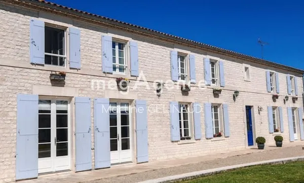 Maison Vente Montils 8p 237m² 590000€