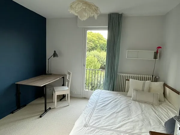 Loue chambre chez l'habitant - 12m²