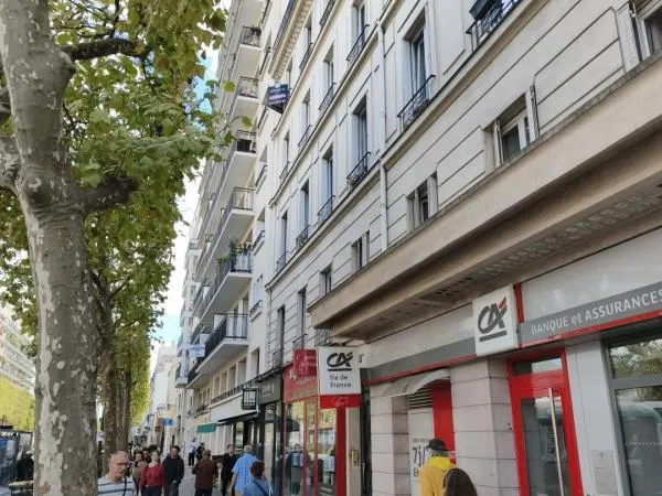 Appartement de type : 2 pièces libre , prêt à habiter