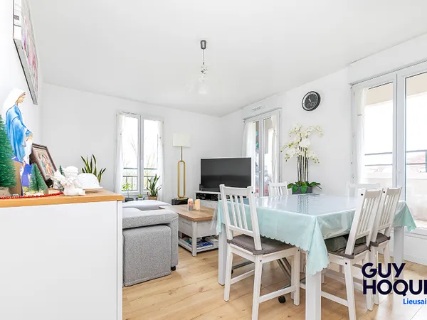 GUY HOQUET // APPARTEMENT T3 DERNIER ETAGE SANS TRAVAUX !!