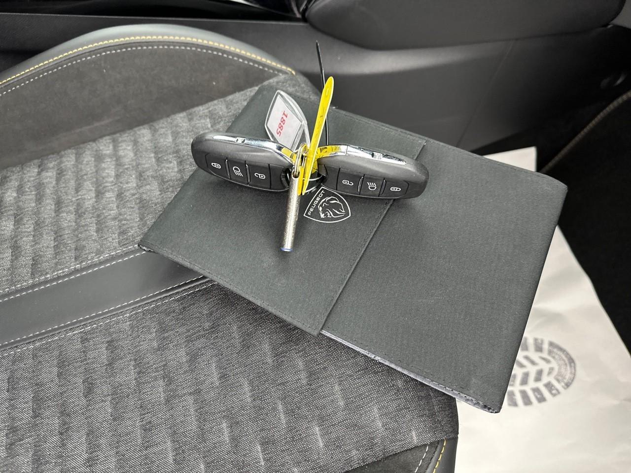 Peugeot 2008 puretech 130 s&s eat8 roadtrip — photo 35
