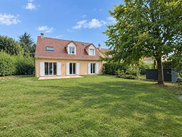 Maison 5 pièces 142 m²
