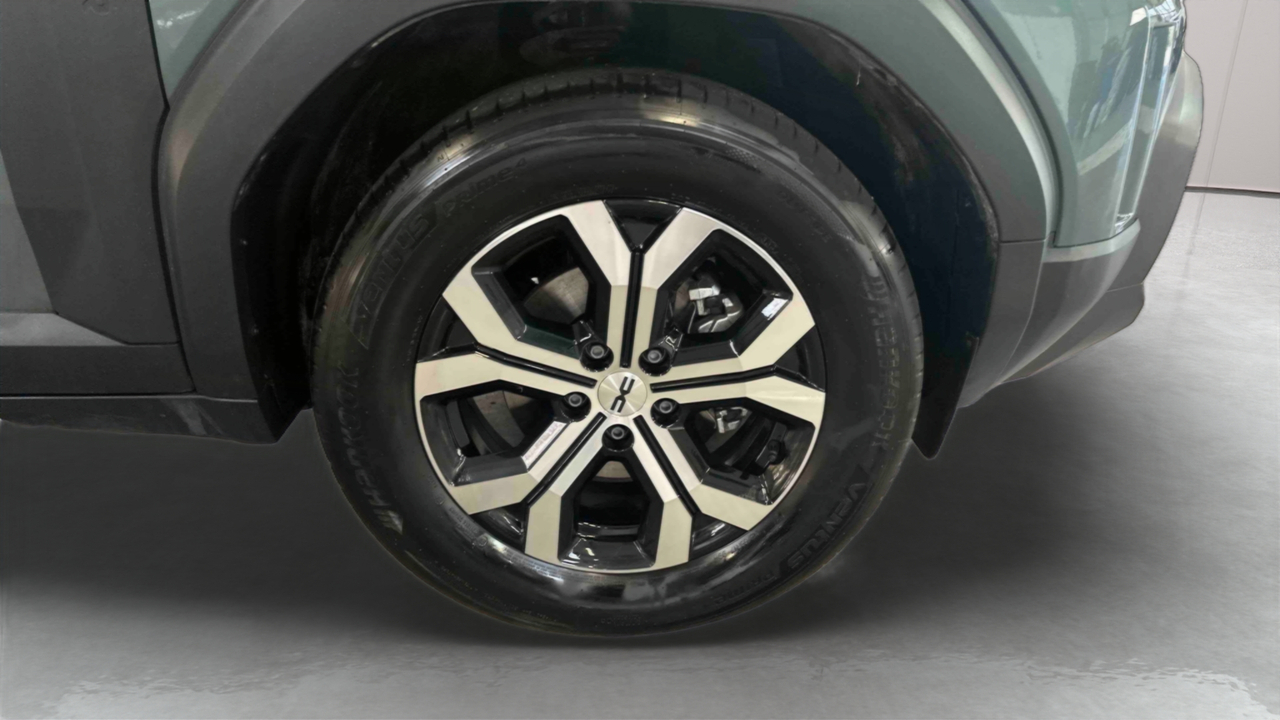 Dacia Duster Hybrid 140 — photo 21