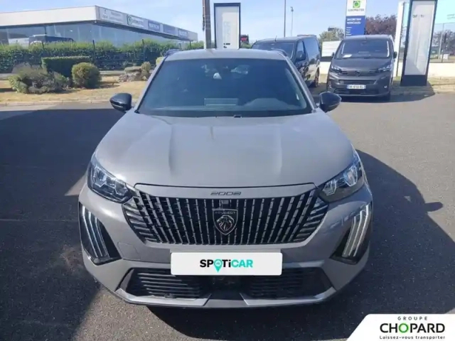 Peugeot 2008 hybrid 136 e-dcs6 — photo 27