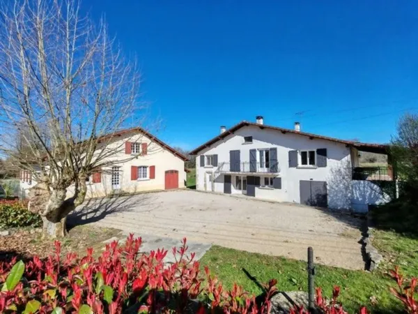 Maison de luxe 12 pièces 263 m²