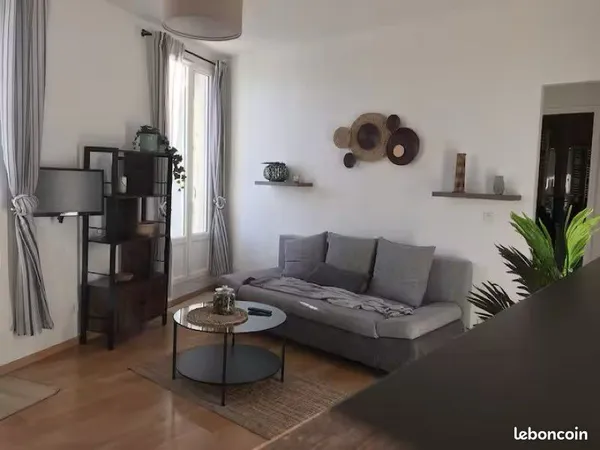 Appartement T2 Mèze centre 🦋🌷🏳️‍⚧️