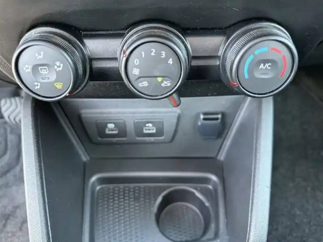 Dacia Duster eco-g 100 4x2 — photo 22