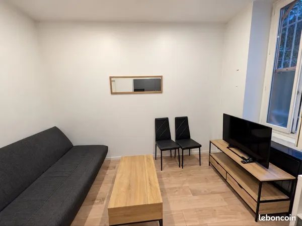 Location studio meublé
