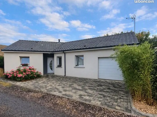 Maison plain-pied 100 m² - 5 pièces - 3 chambres - Gondreville (54840)