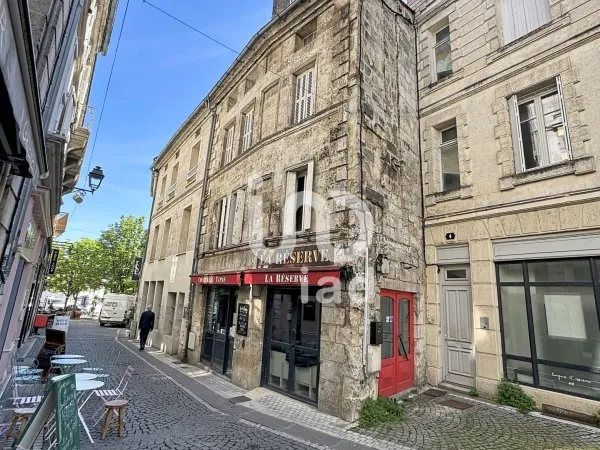 Immeuble 280 m²