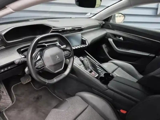 Peugeot 508 sw hybrid 225ch allure business e-eat8 10cv — photo 11