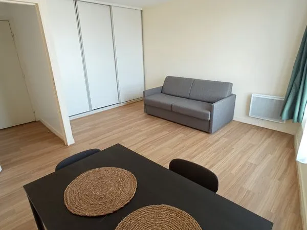 Très bel appartement clair et calme refait à neuf