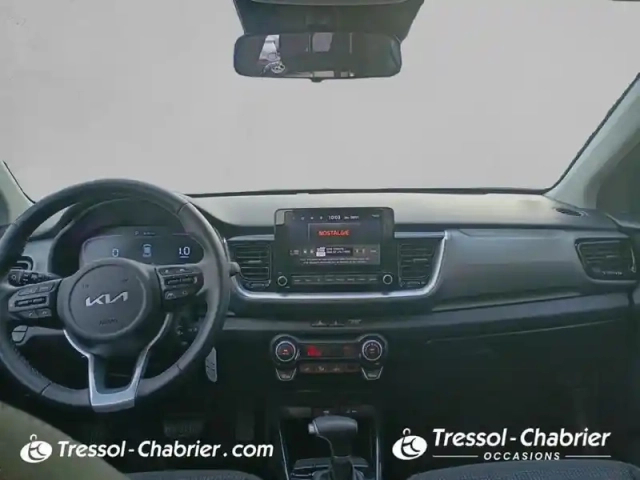 Kia Stonic 1.0 t-gdi 100 ch dct7 active — photo 10
